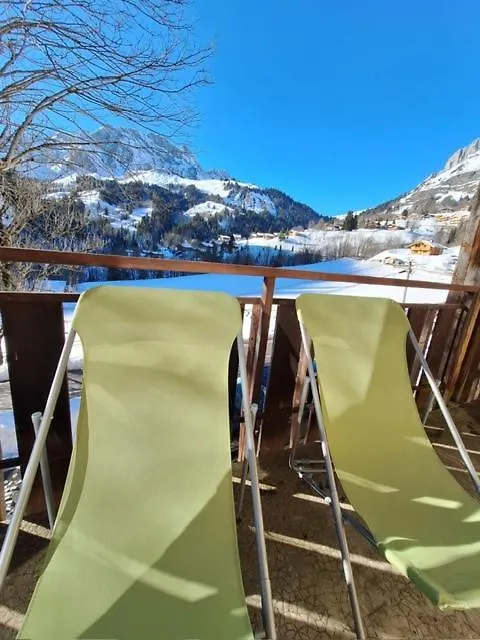 Apartment La Coufa, Spacieux Duplex En Chalet, Terrasse, Jardin, Vues Montagnes France