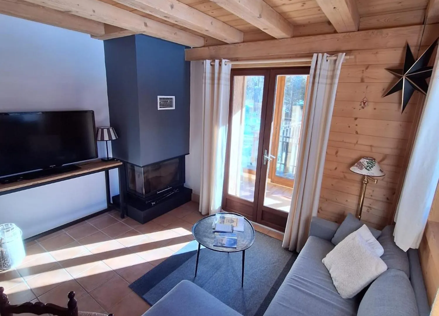 La Coufa, Spacieux Duplex En Chalet, Terrasse, Jardin, Vues Montagnes 0*, La Giettaz France